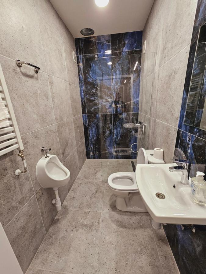 Hostel Przy Targu Rybnym غدانسك المظهر الخارجي الصورة